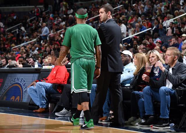 马洛塔谈出售阿什拉夫：决定很艰难，但为了俱乐部不得不这样（马洛塔：卖走阿什拉夫很痛苦，但为俱乐部必须如此）