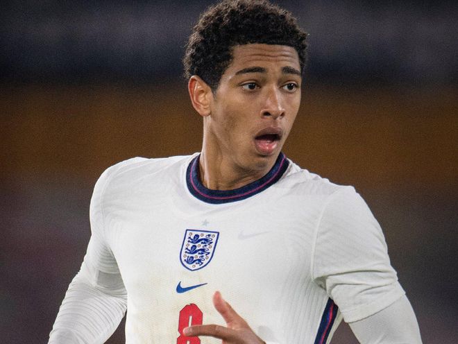 4球1助攻！25岁非洲天才边锋闪耀英超，超级香饽饽，3大豪门抢疯了（25岁非洲天才边锋英超爆发：4球1助成转会香饽饽，三大豪门疯狂竞逐）