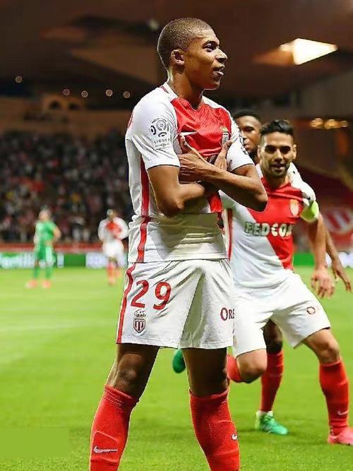 15场11球，费兰-托雷斯创个人单赛季联赛进球数新高（15场打入11球，费兰-托雷斯刷新个人联赛单季进球纪录）