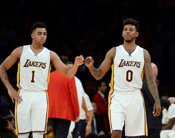 斯基拉：阿森纳正在关注铃木彩艳，有意在下个赛季引进他（斯基拉：阿森纳盯上铃木彩艳，考虑在下赛季引进）