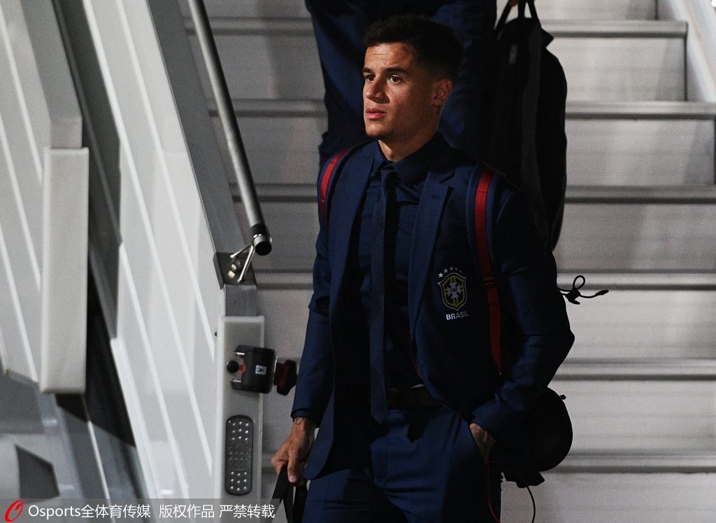 球报：由于花费巨资，安哥拉邀请阿根廷友谊赛引发民众不满（球报：安哥拉斥巨资邀阿根廷踢友谊赛惹民怨）