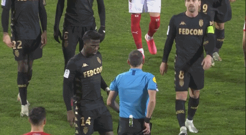 1平6负，自22-23赛季以来B费没首发的7场英超曼联未尝胜绩（自22／23赛季以来，B费未首发的7场英超，曼联0胜仅1平6负）