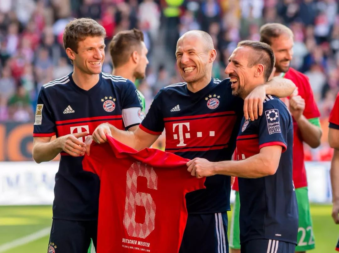 巴黎圣日耳曼外线火力猛烈（巴黎圣日耳曼外线火力全开）