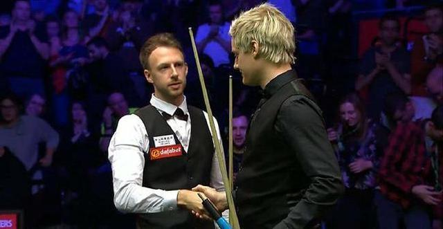 通过高度专 通过高度专