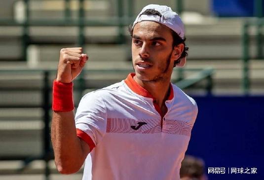 同时也揭露 同时也揭露